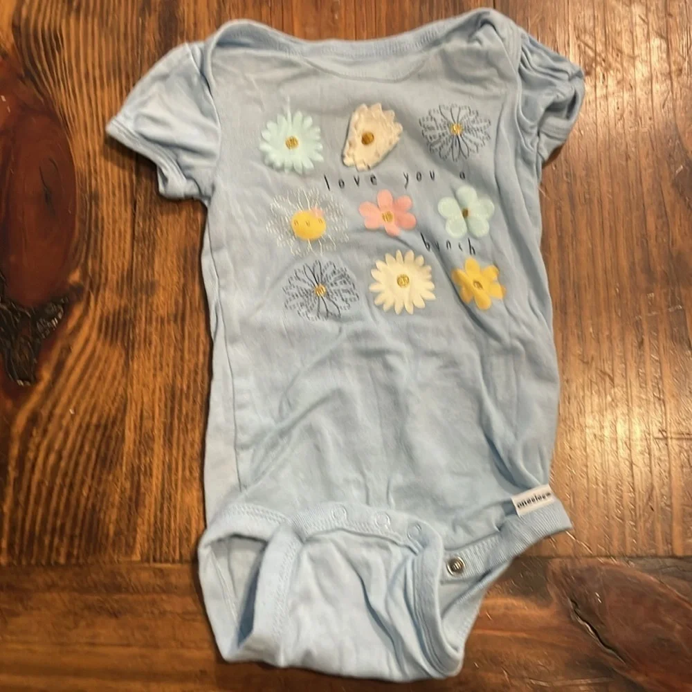 Short sleeve Onesies Bundle Size 3-6M (6 Piece) - Picture 4 of 8